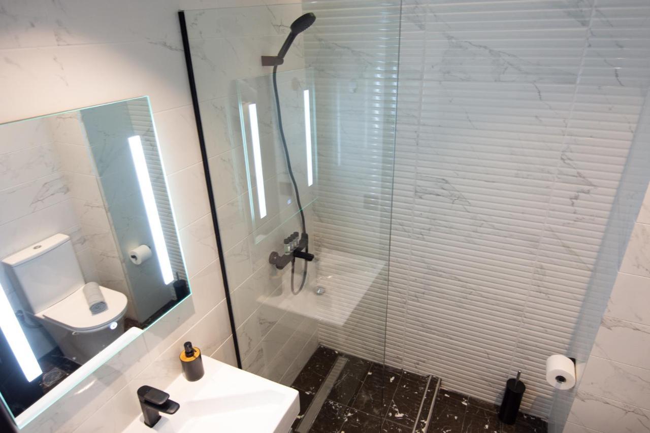 Skg Luxury Apartment เทสซาโลนิกิ ภายนอก รูปภาพ